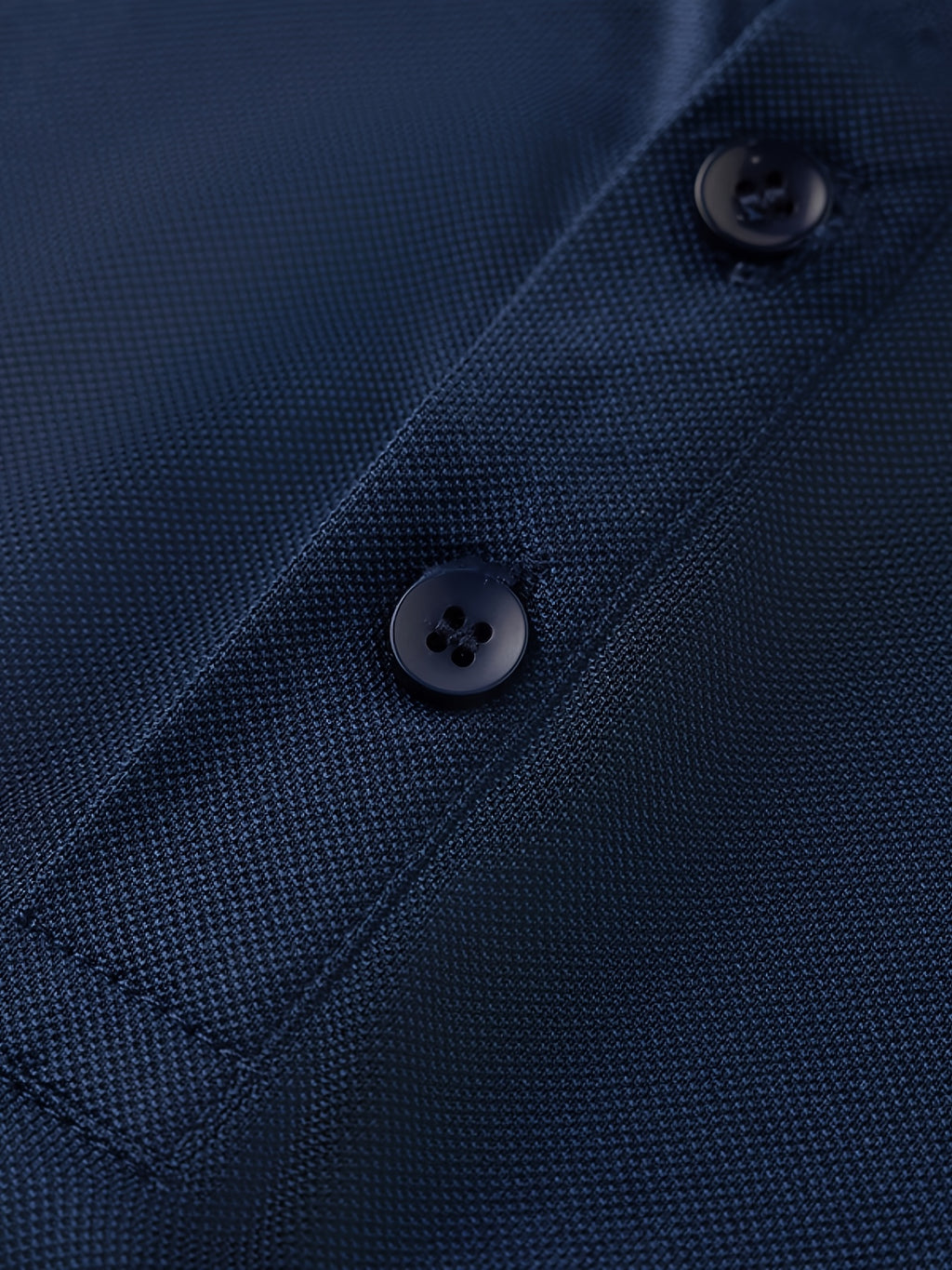 Summer New Short-Sleeve Polo Shirts with a Collar, Great Value Pack of 3 Casual Tops.