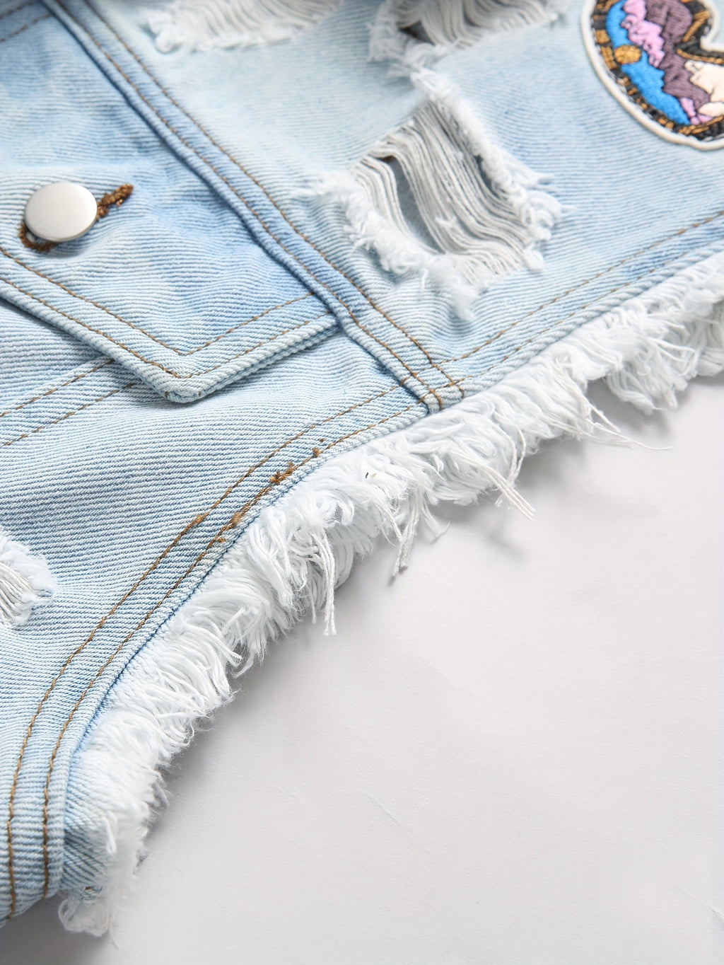 Veste en denim délavé pour homme, mélange coton, non extensible, déchirée, coupe régulière, sans manches, col à revers, style streetwear, tissé, pour printemps\u002Fautomne